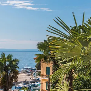  Apartment Sunny Anamaria