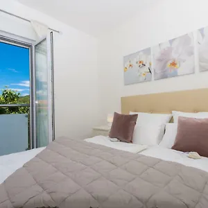 hotellátogatás