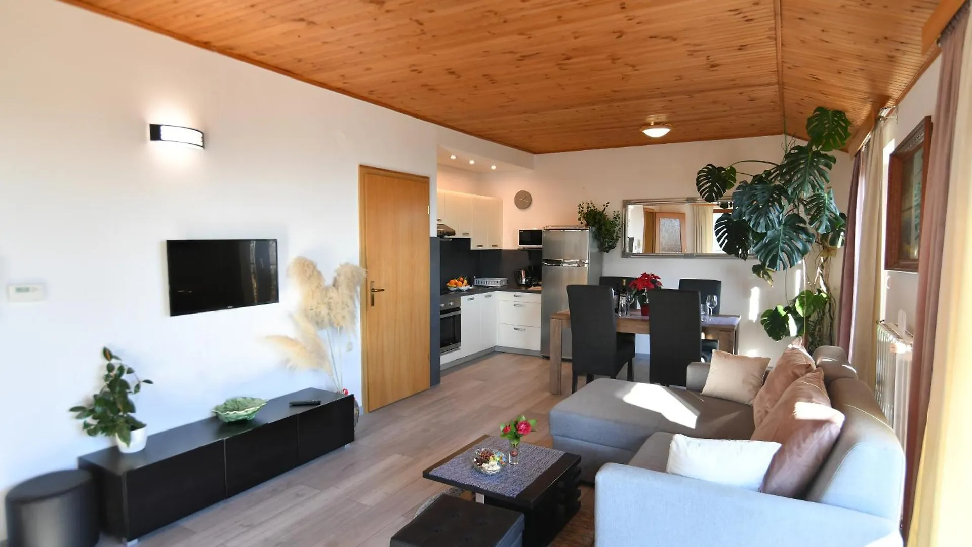 Apartments Peric Opatija