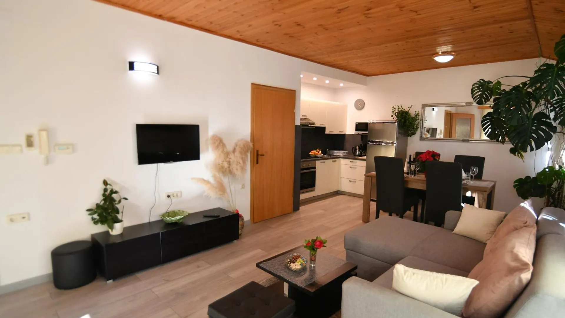 Apartments Peric Opatija